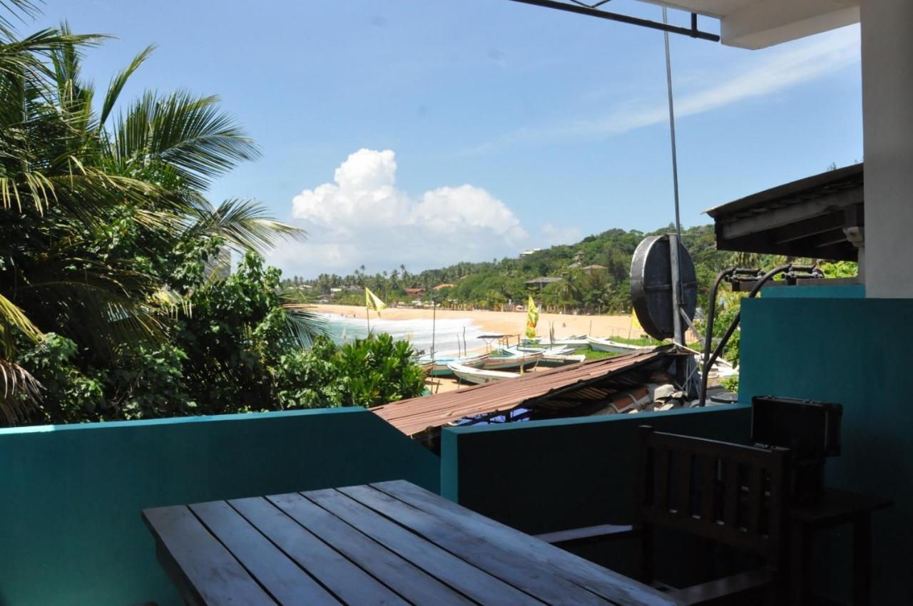 The Ocean Bed and Breakfast Unawatuna Exteriör bild