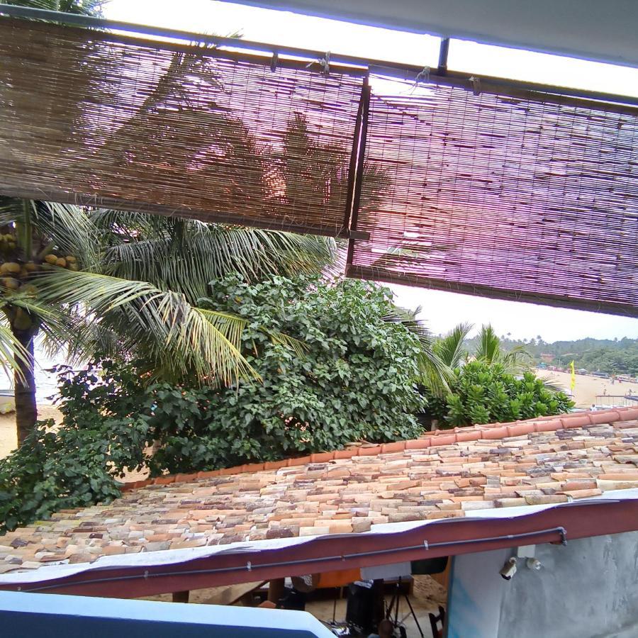 The Ocean Bed and Breakfast Unawatuna Exteriör bild